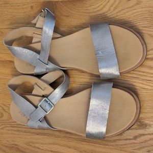 Korkease comfy sandals